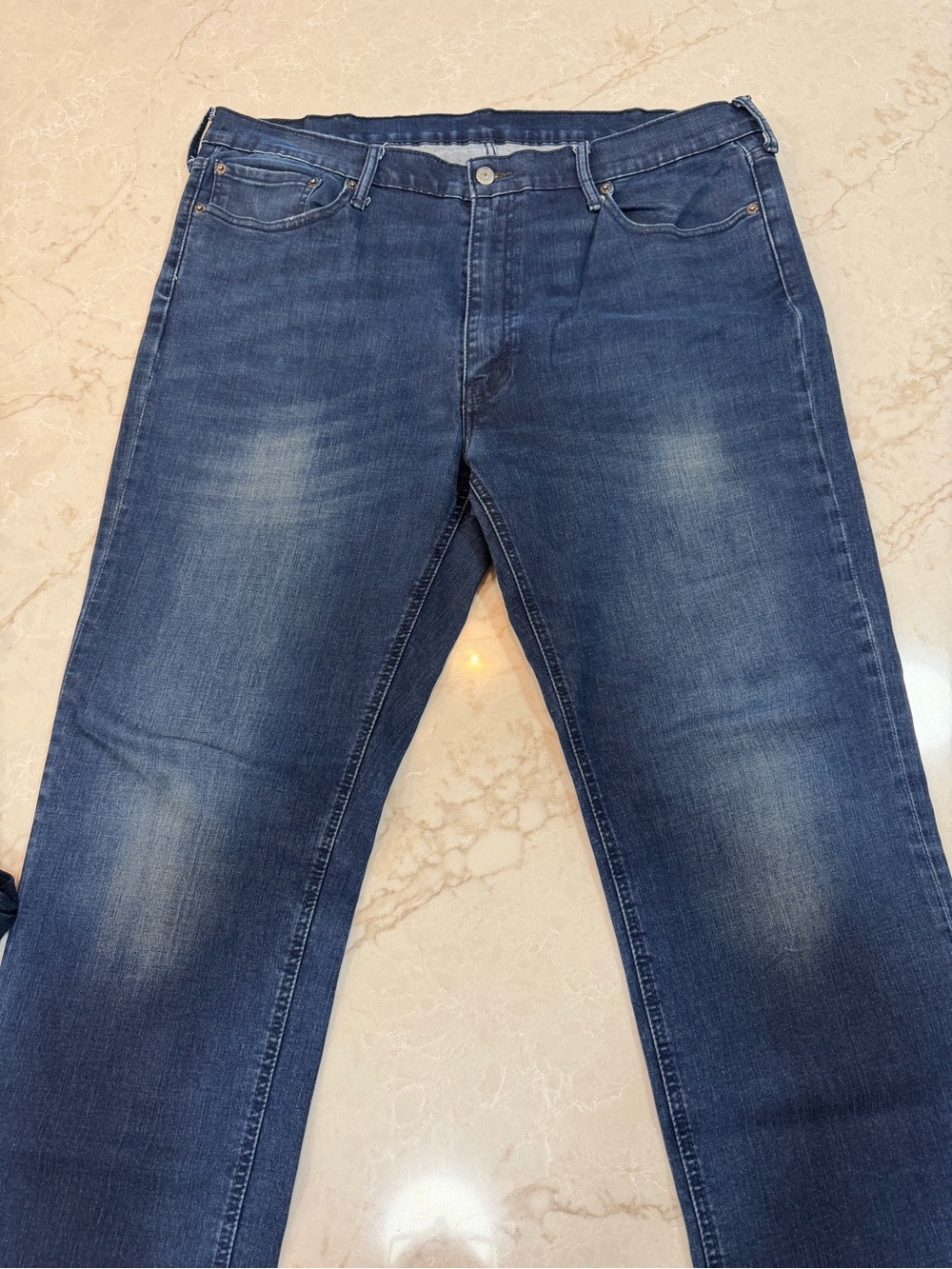 Men's Dark Levi 541 Athletic Stretch Jean 40 x 32